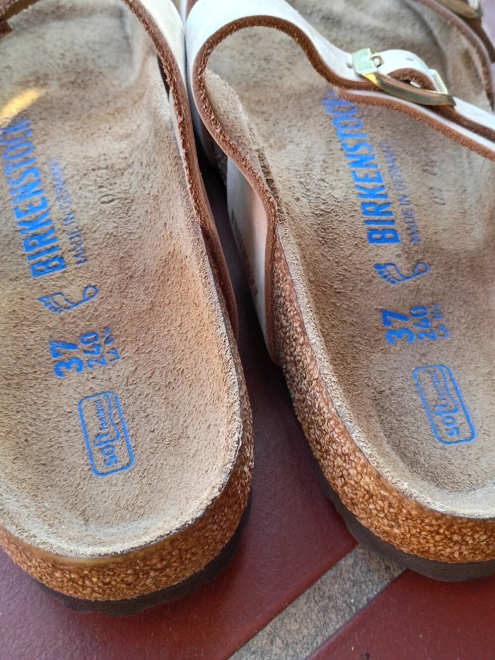 Tan Birkenstock sandals - Picture 5 of 6